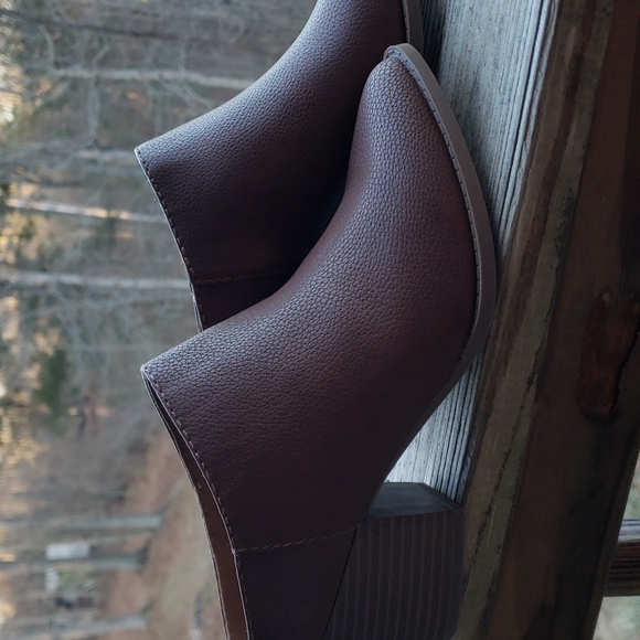 Dolcetta brown boots - Picture 2 of 9